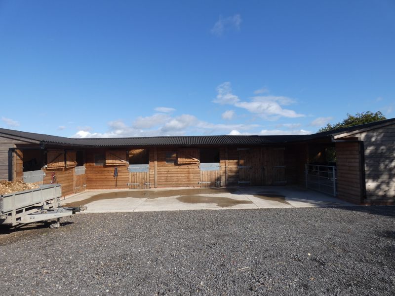 Stables- click for photo gallery